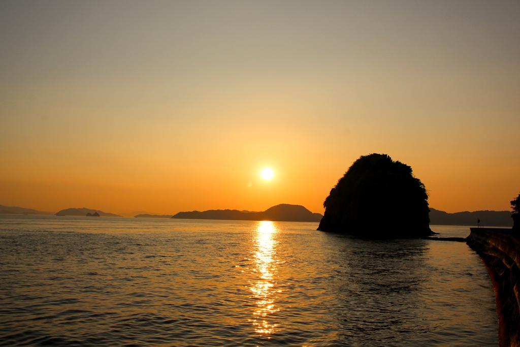 なにもない幸せな島のリトリート宿 The Bonds Matsuyama  Dış mekan fotoğraf