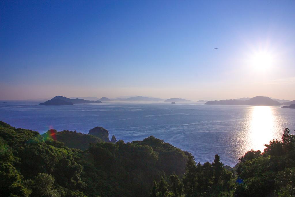 なにもない幸せな島のリトリート宿 The Bonds Matsuyama  Dış mekan fotoğraf